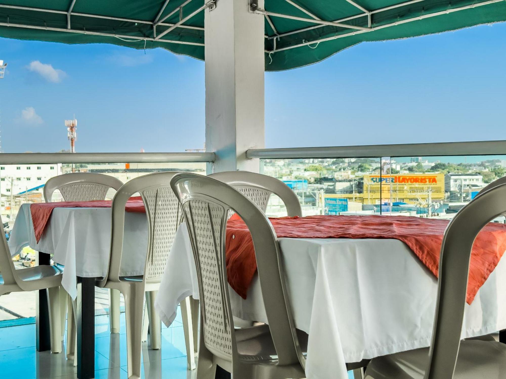 Hotel Bazurto Plaza Cartagena Exterior foto