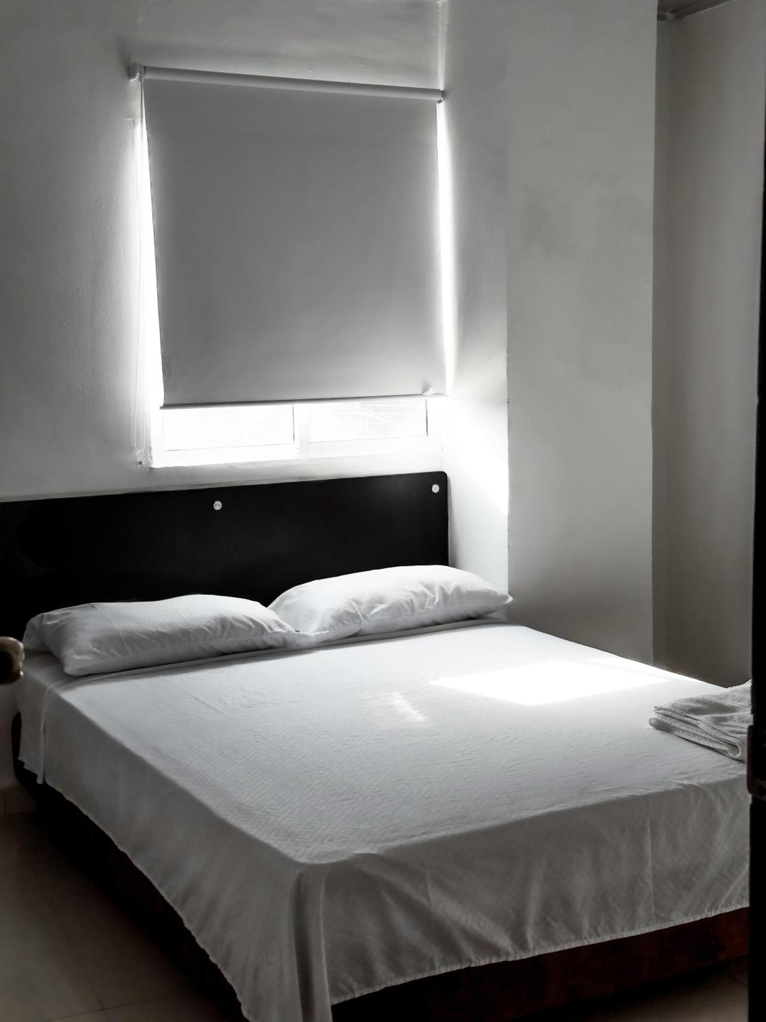 Hotel Bazurto Plaza Cartagena Exterior foto